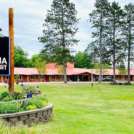 Hiawatha Lodge Inn อีเกิลริเวอร์ ภายนอก รูปภาพ