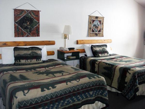 Hiawatha Lodge Inn อีเกิลริเวอร์ ห้อง รูปภาพ